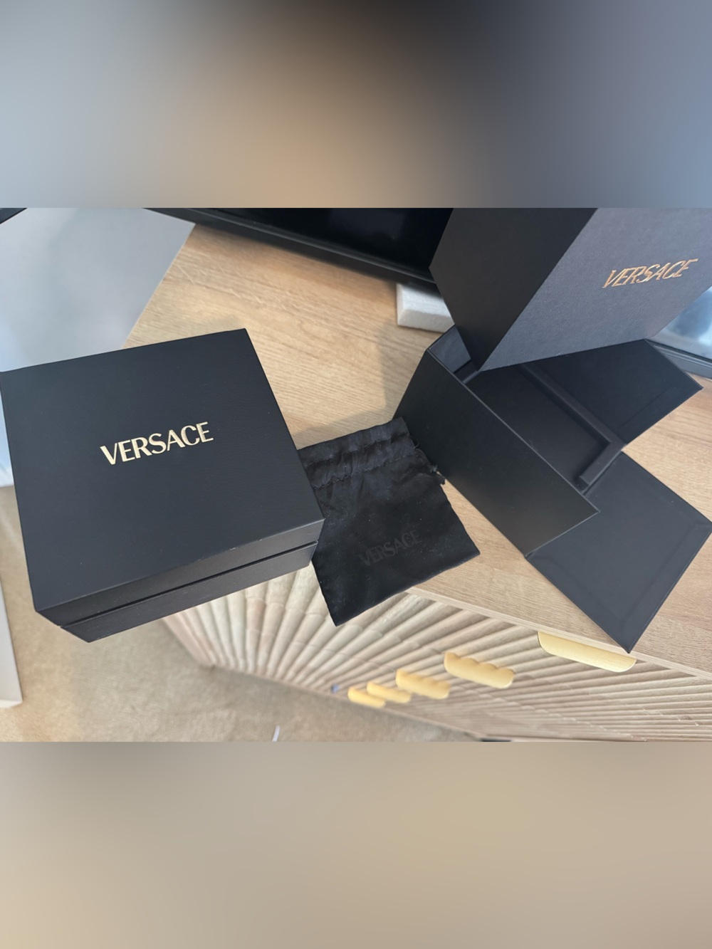 Versace Black Watch Presentation Set/ Box - Picture 2 of 2